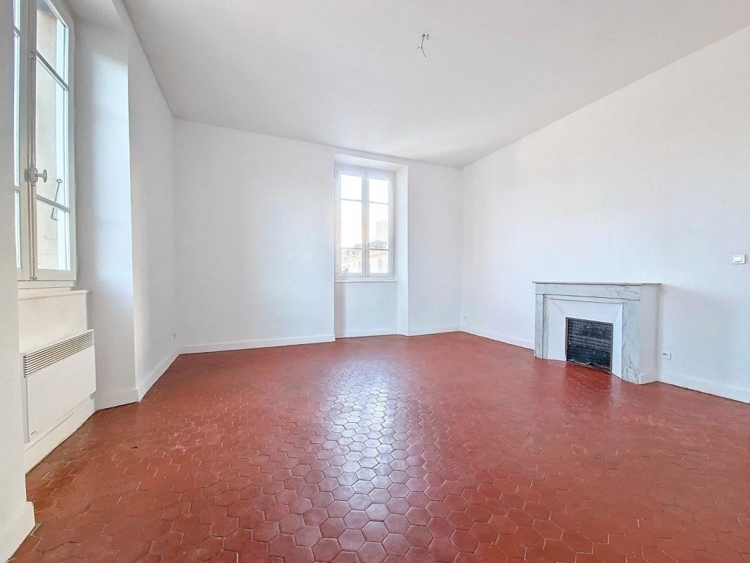 Location Appartement à Ajaccio 5 pièces