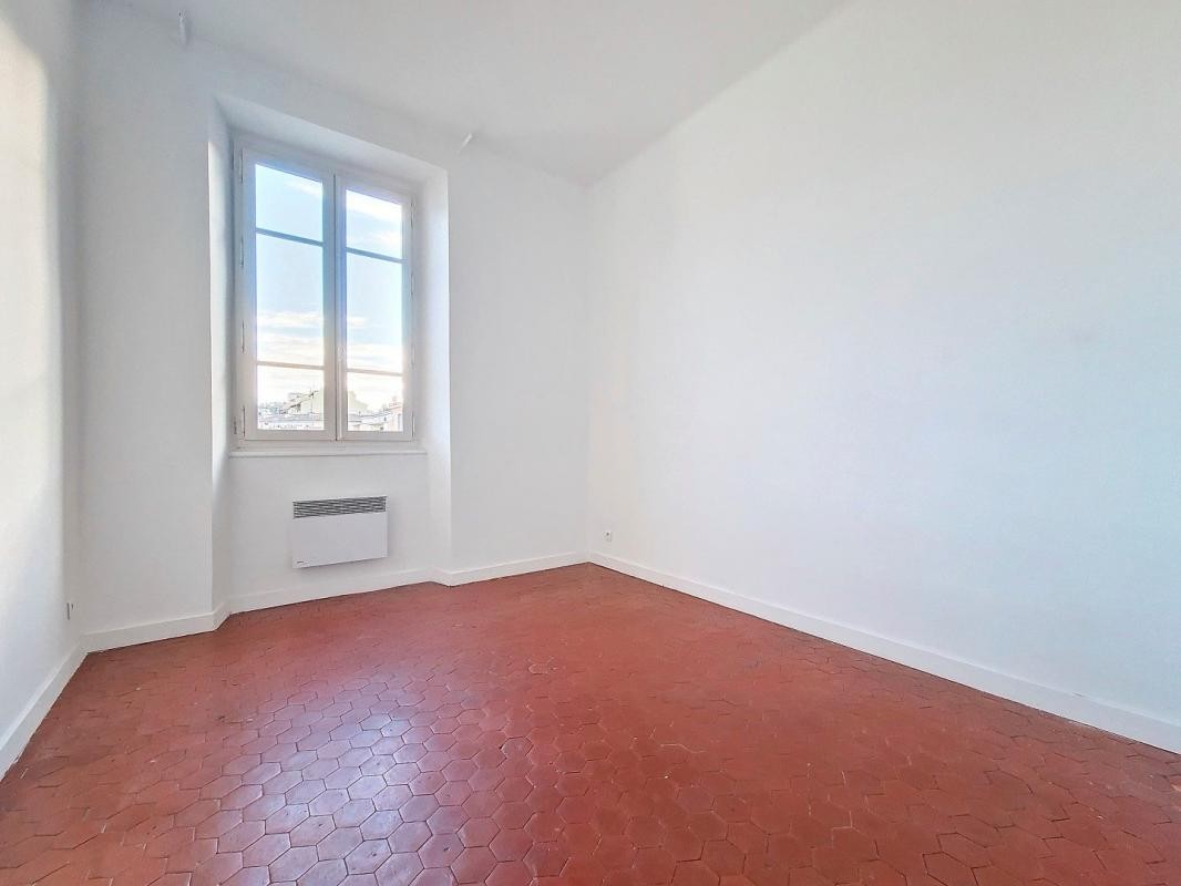 Location Appartement à Ajaccio 5 pièces