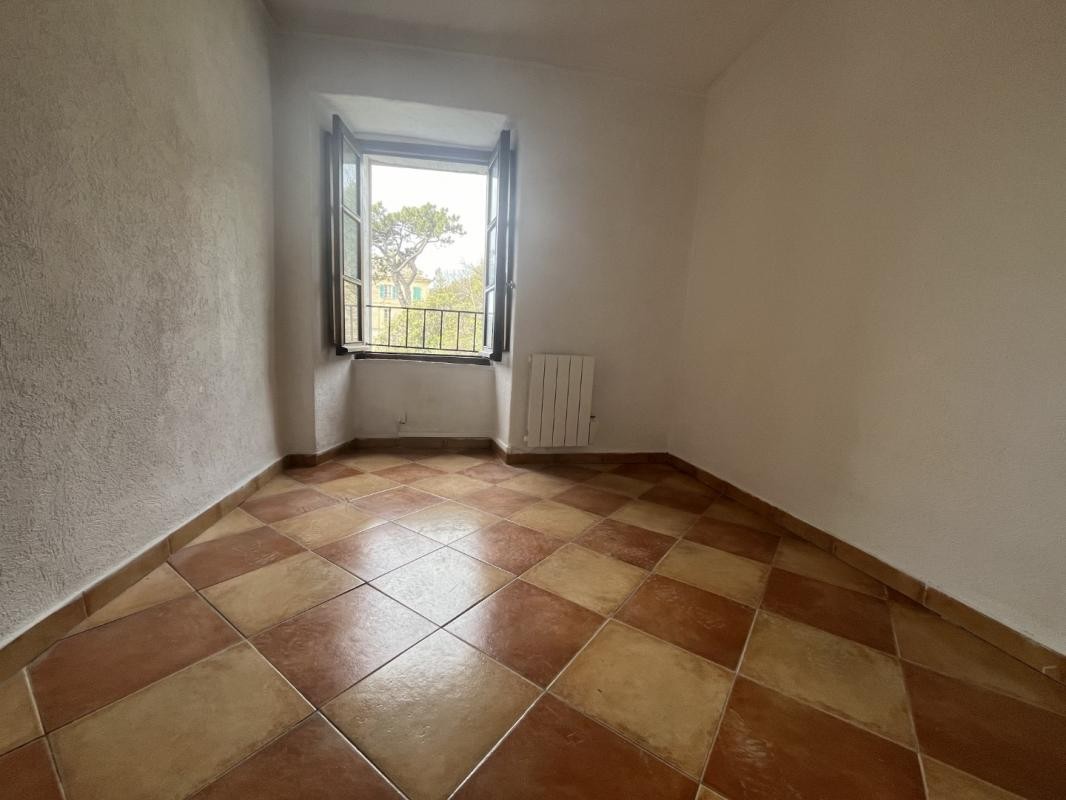 Location Appartement à Brando 3 pièces