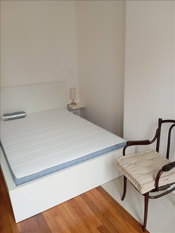 Location Appartement à Paris 3 pièces