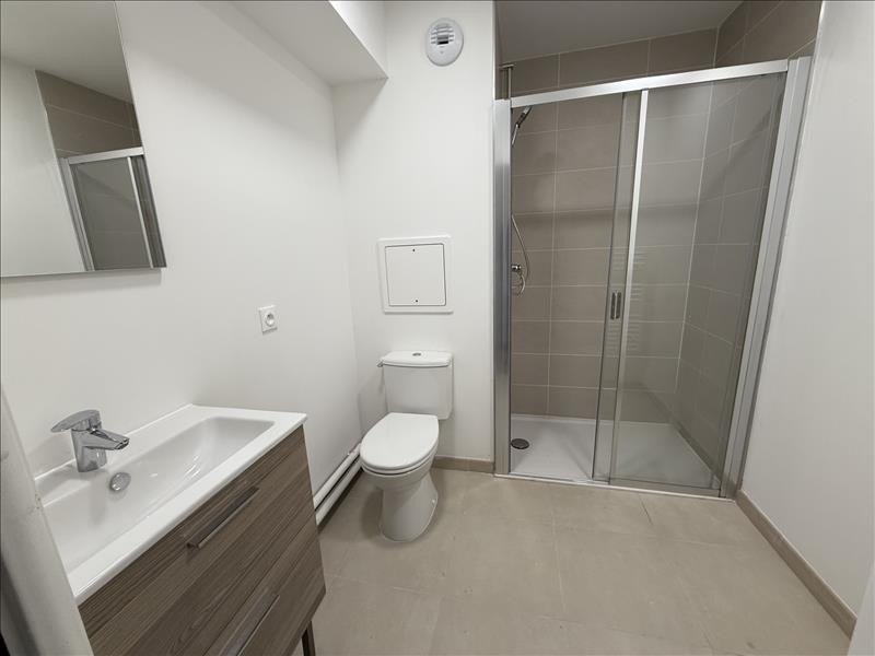 Location Appartement à Clermont 1 pièce