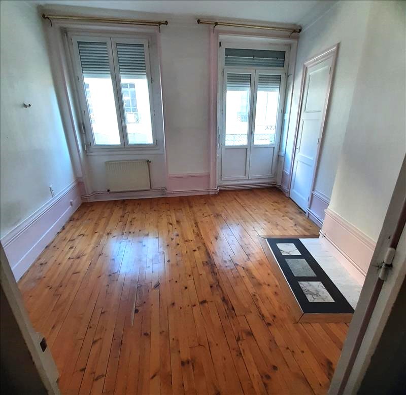 Location Appartement à Saint-Étienne 5 pièces