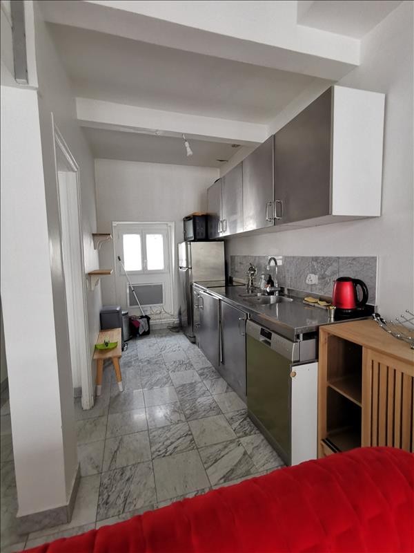 Location Appartement à Paris Butte-Montmartre 18e arrondissement 2 pièces