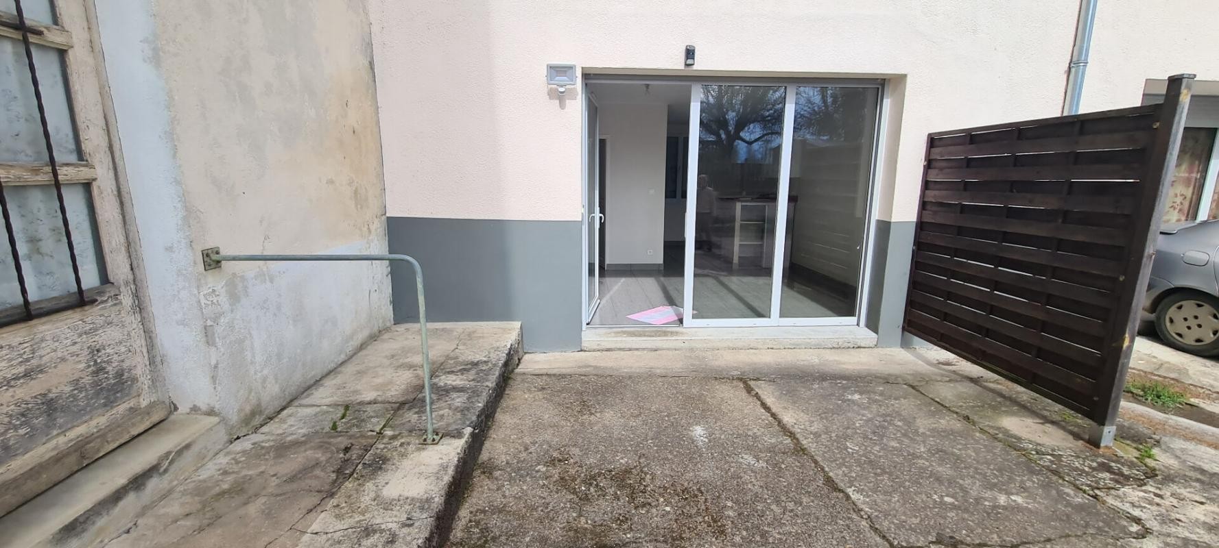 Location Appartement à Bézouotte 1 pièce