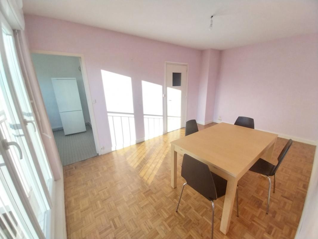 Location Appartement à Semur-en-Auxois 2 pièces