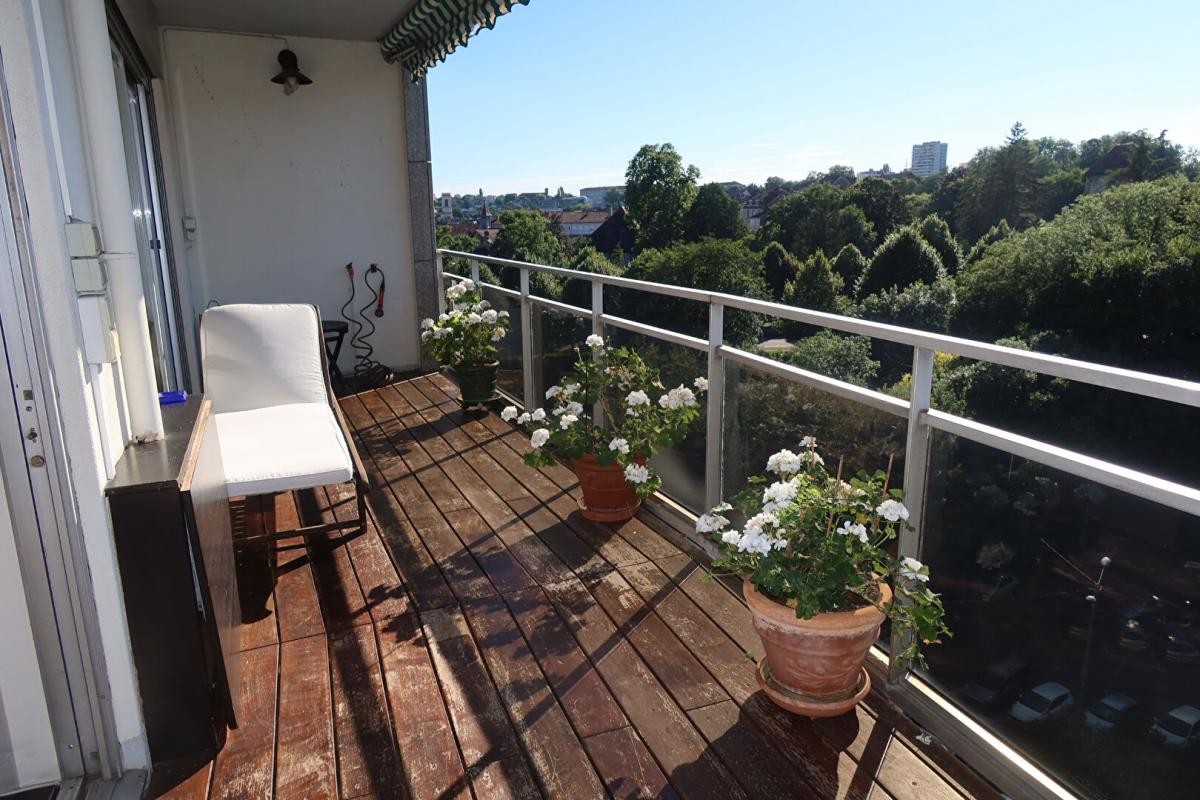 Vente Appartement à Besançon 6 pièces