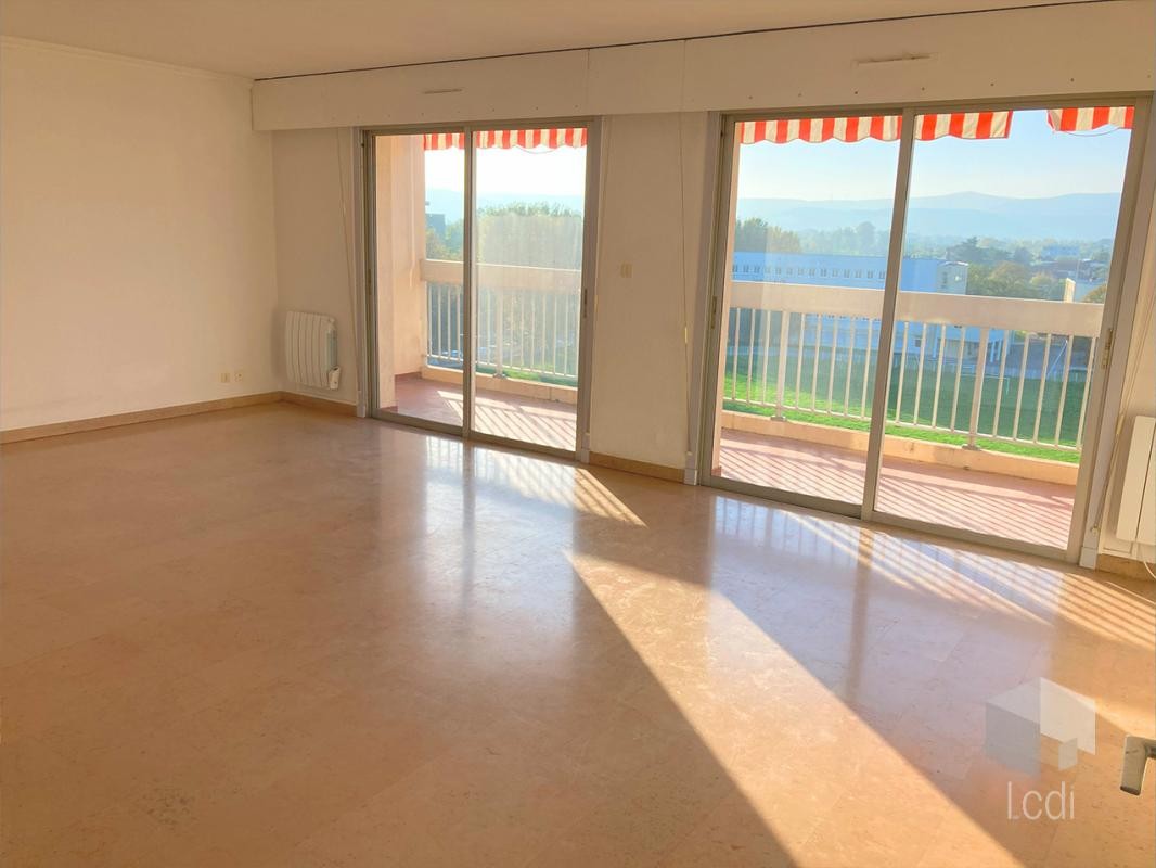 Vente Appartement à Montélimar 5 pièces