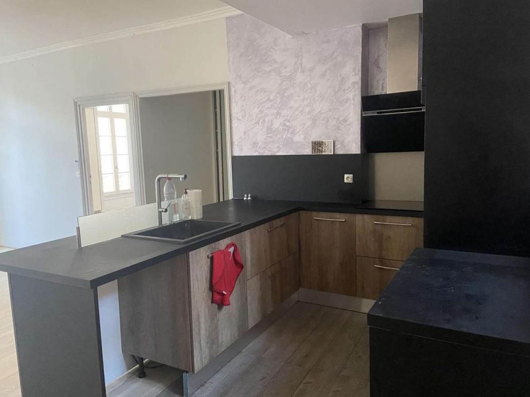 Vente Appartement à Tournon-sur-Rhône 3 pièces