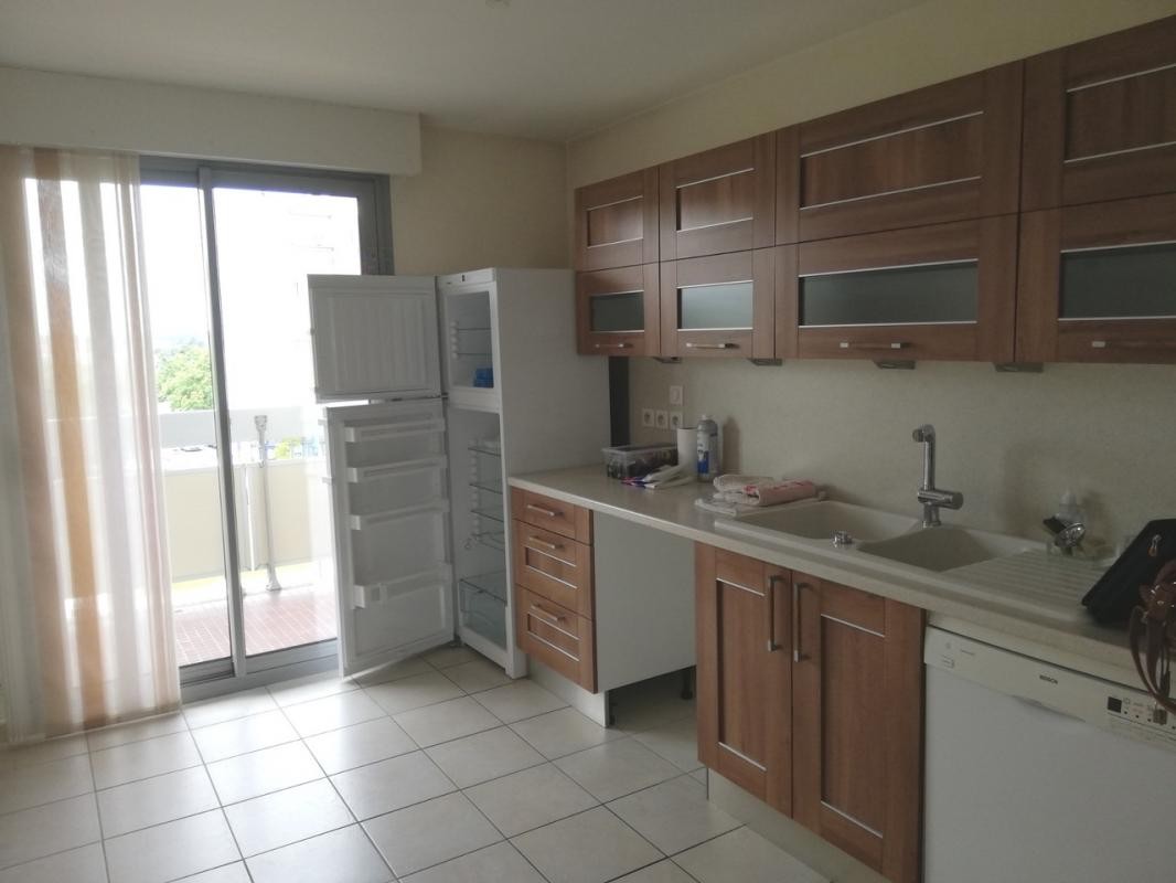 Location Appartement à Romans-sur-Isère 5 pièces