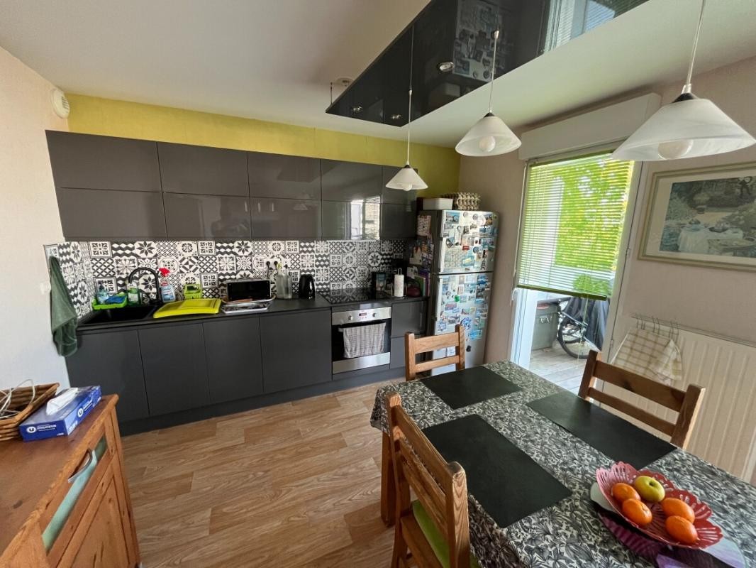 Vente Appartement à Saint-Jacques-de-la-Lande 4 pièces