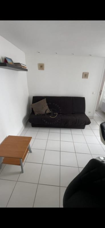 Location Appartement à Paris Vaugirard 15e arrondissement 2 pièces