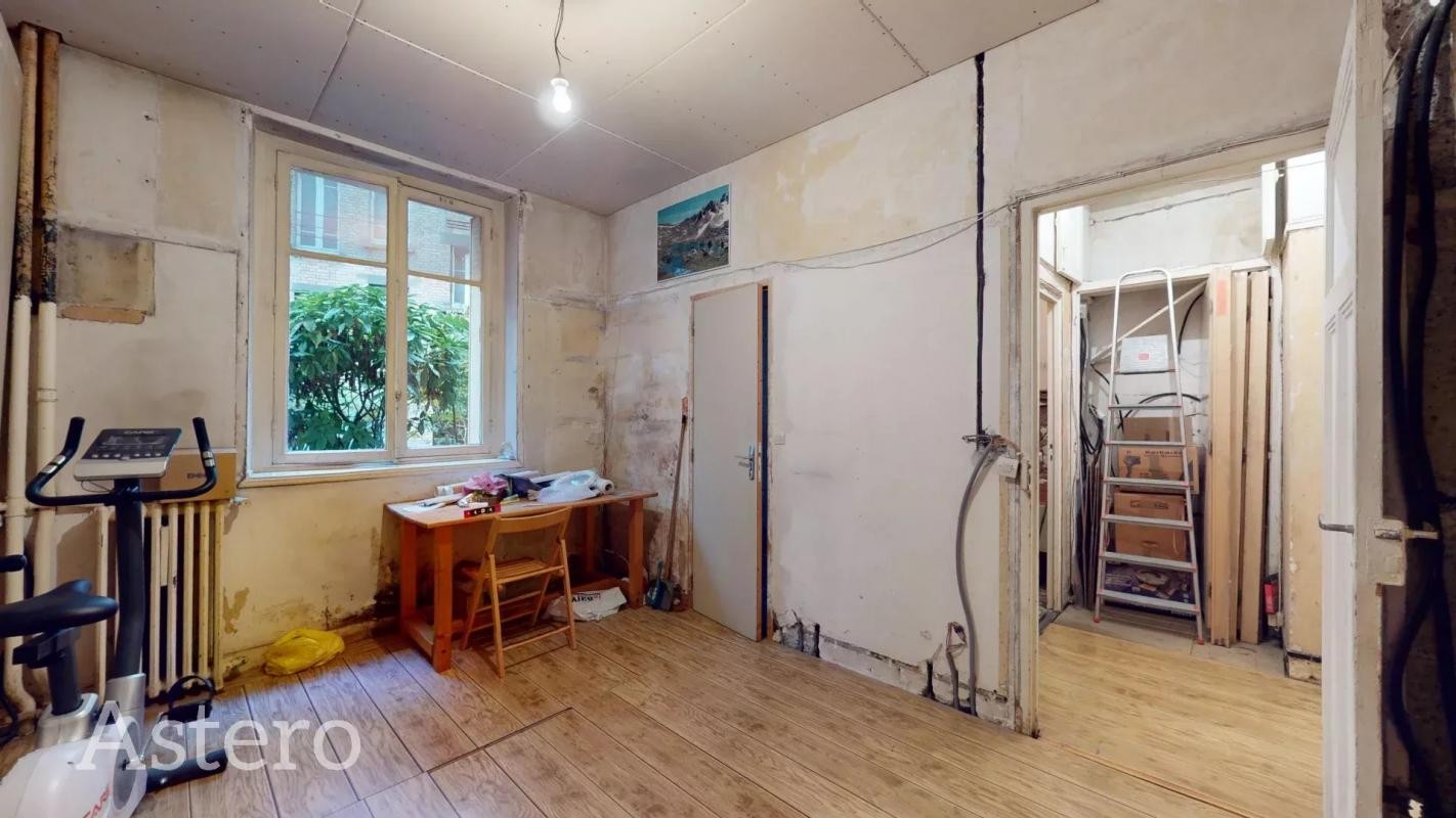 Vente Appartement à Paris Butte-Montmartre 18e arrondissement 2 pièces