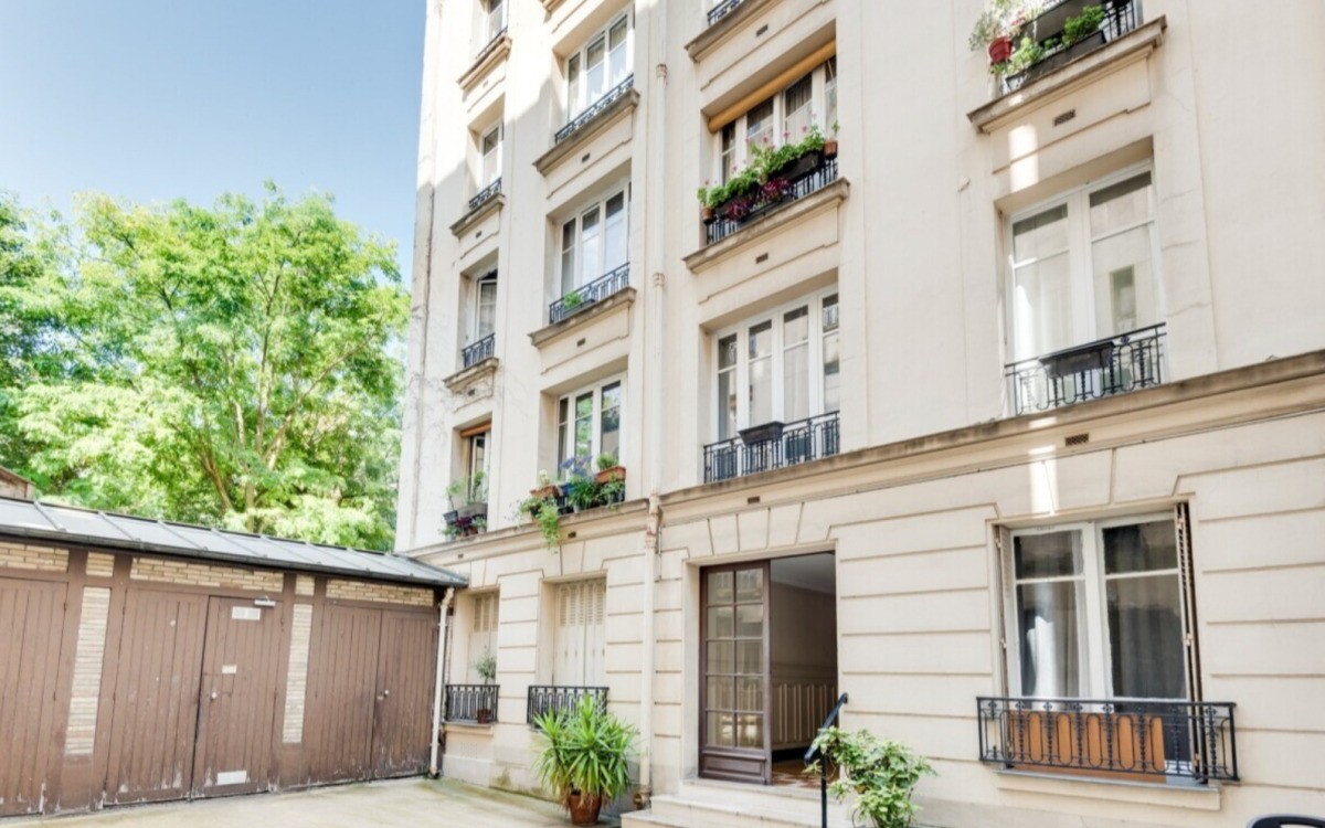 Vente Appartement à Paris Vaugirard 15e arrondissement 3 pièces