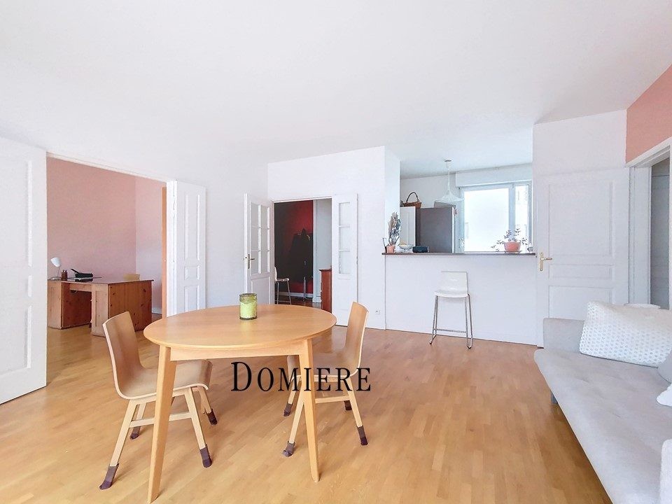 Vente Appartement à Paris Batignolles-Monceaux 17e arrondissement 5 pièces