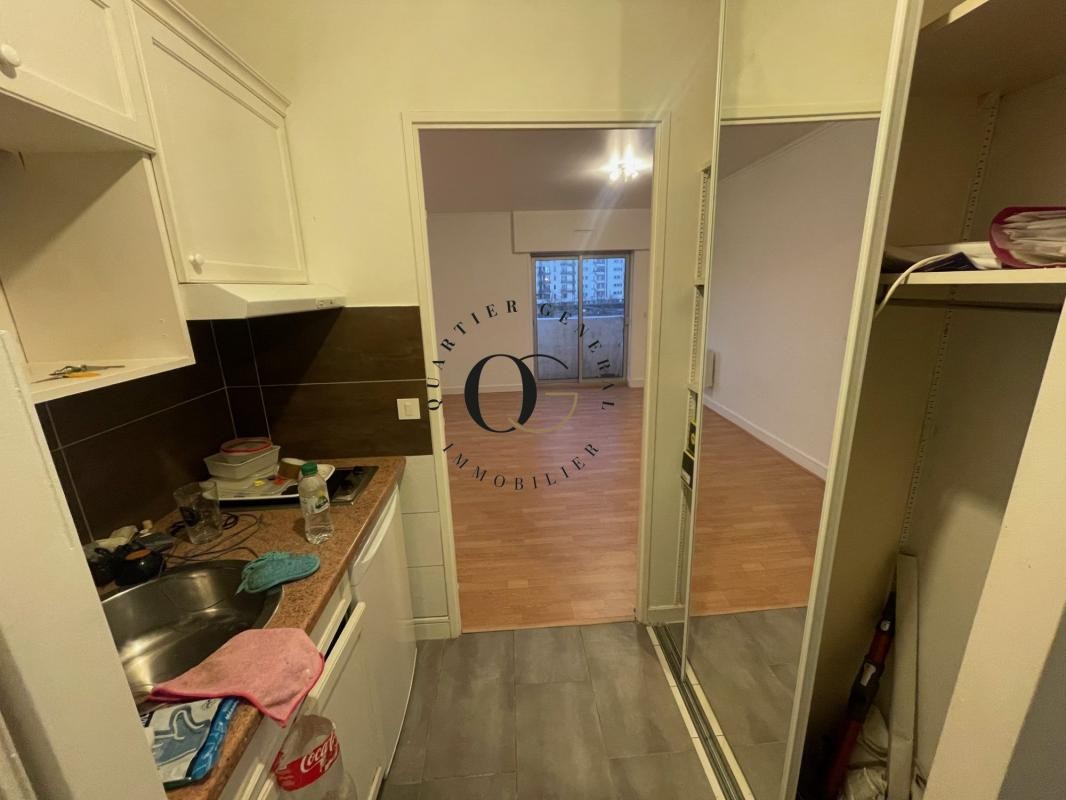 Location Appartement à Paris Reuilly 12e arrondissement 1 pièce