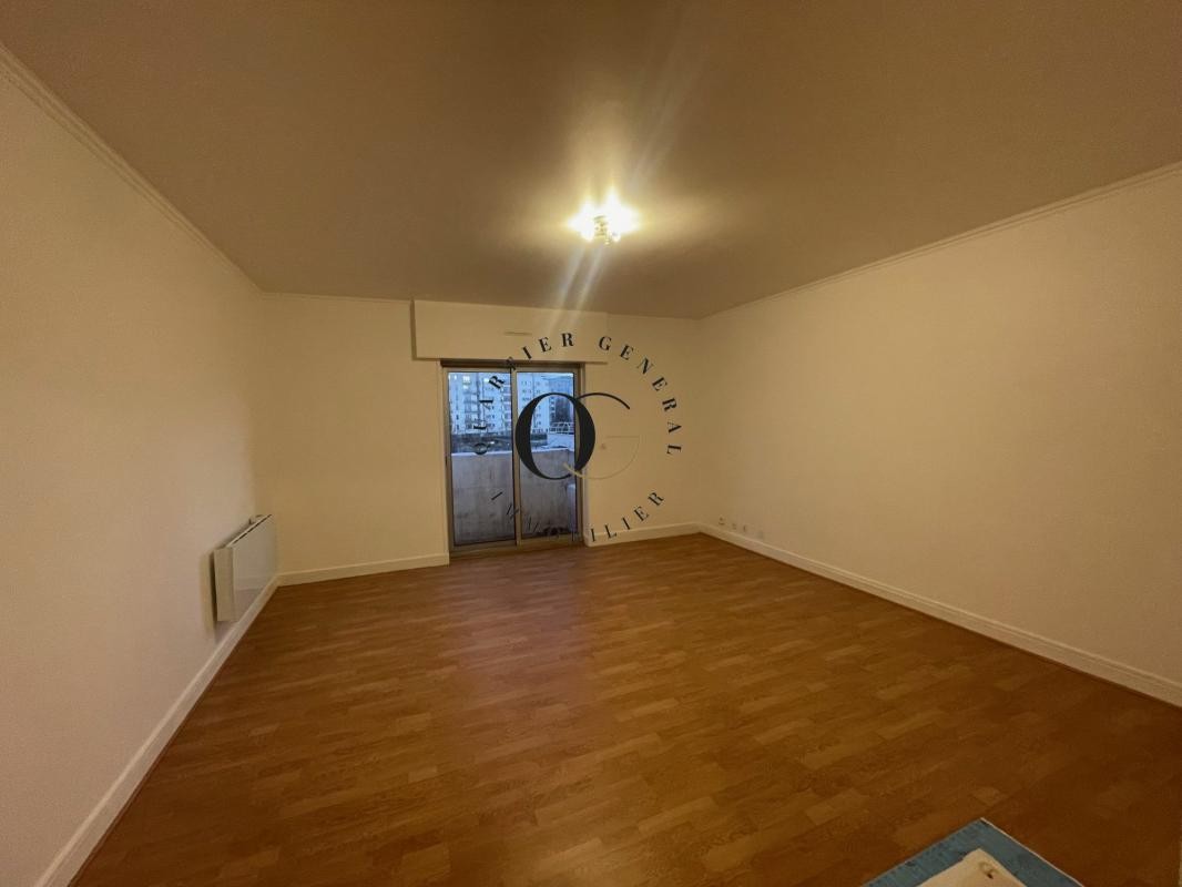 Location Appartement à Paris Reuilly 12e arrondissement 1 pièce