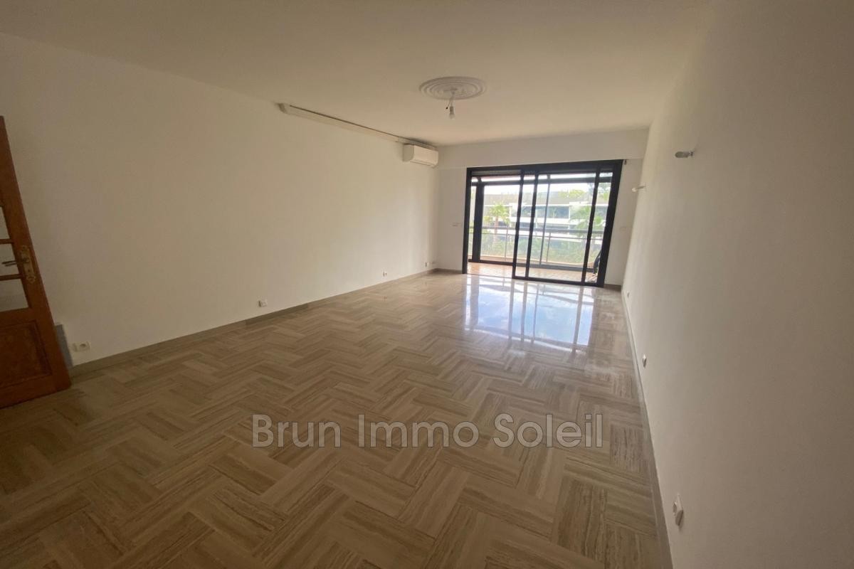 Vente Appartement à Villeneuve-Loubet 3 pièces