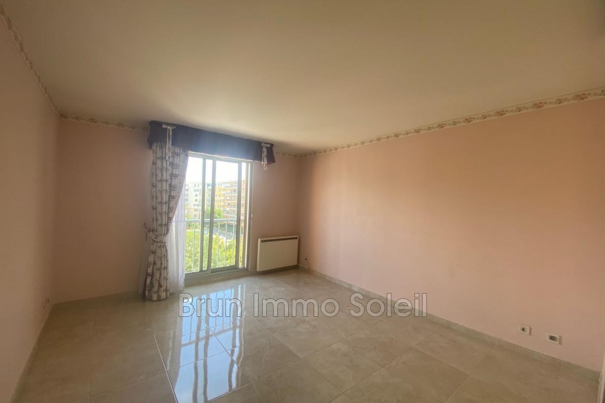 Vente Appartement à Cagnes-sur-Mer 5 pièces