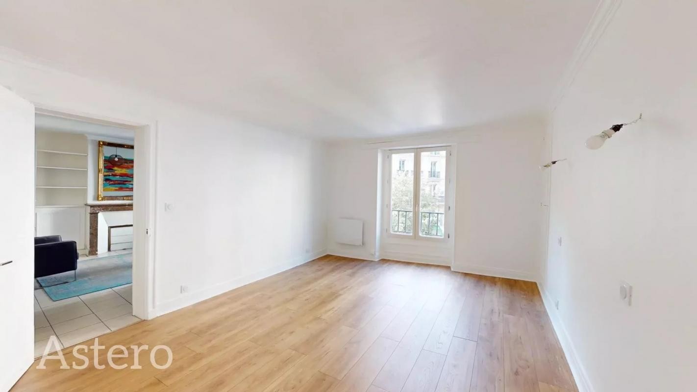 Vente Appartement à Paris Opéra 9e arrondissement 4 pièces