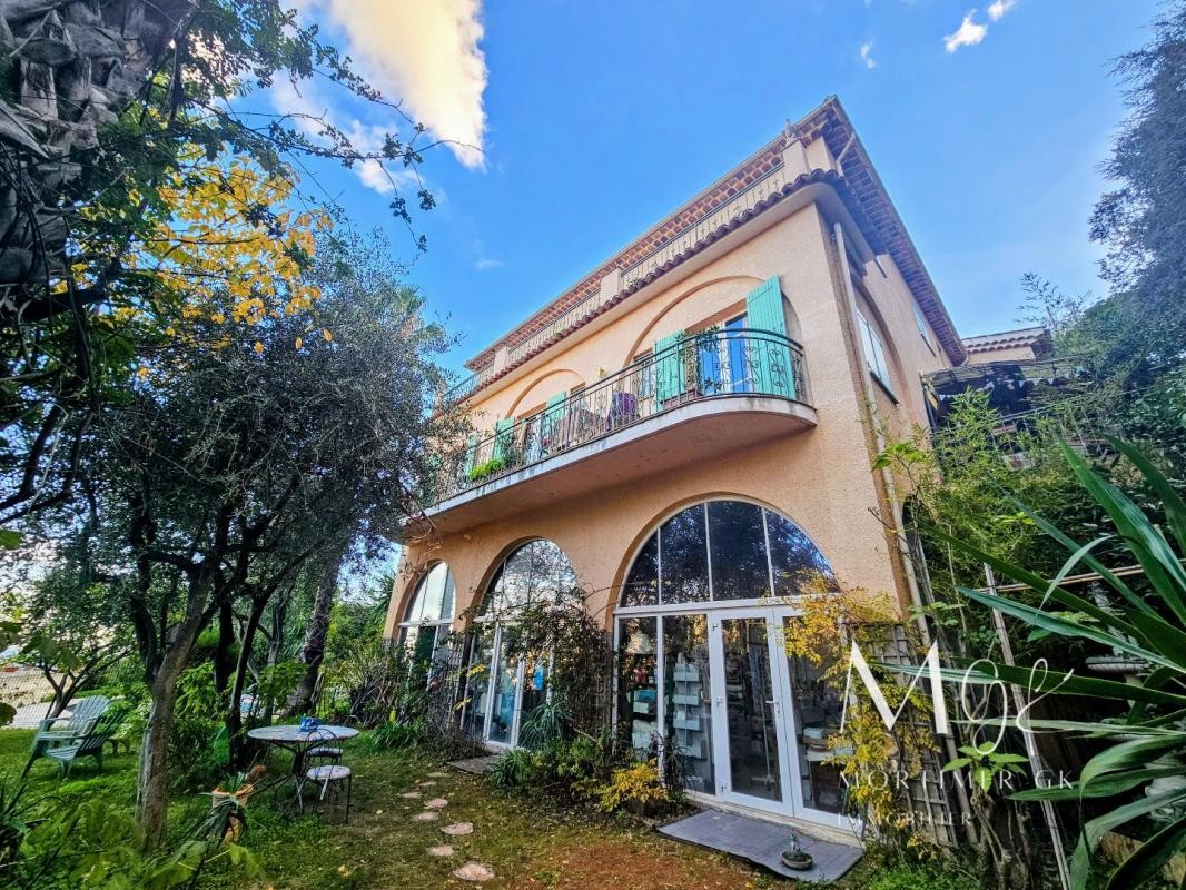 Vente Maison à Menton 8 pièces