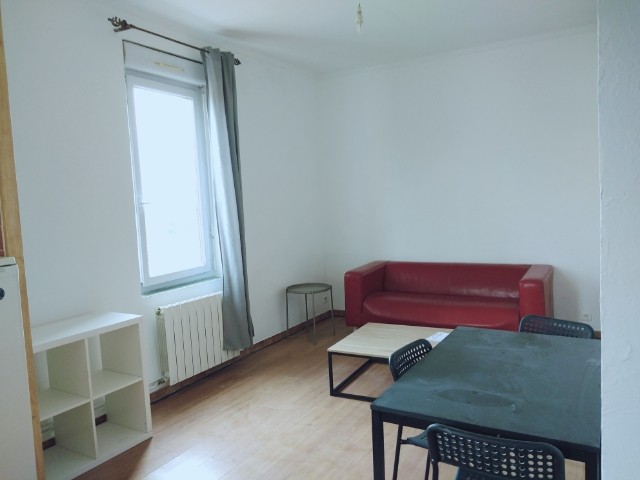 Location Appartement à Nîmes 2 pièces