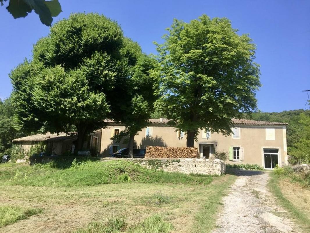 Vente Maison à Saint-Montan 13 pièces