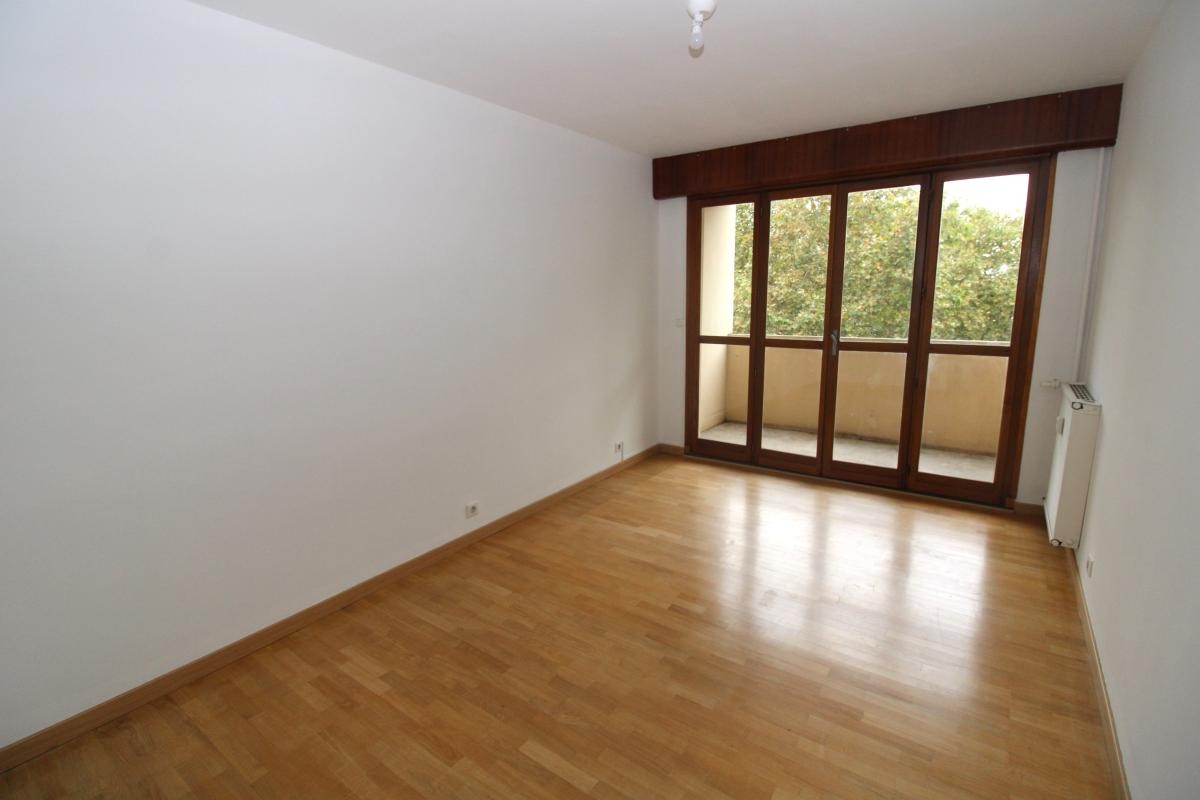 Location Appartement à Toulouse 5 pièces