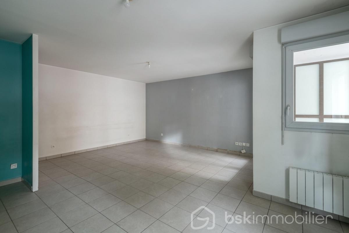 Vente Appartement à Lyon 8e arrondissement 3 pièces