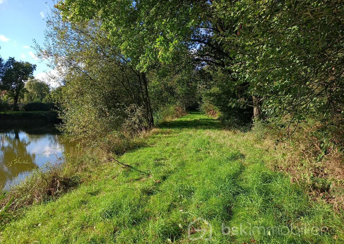 Vente Terrain à Commer 0 pièce