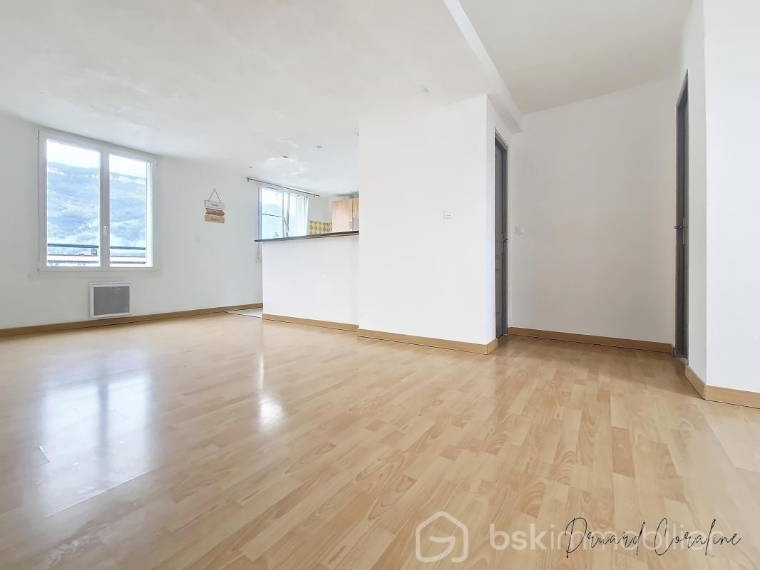 Vente Appartement à Fontaine 4 pièces