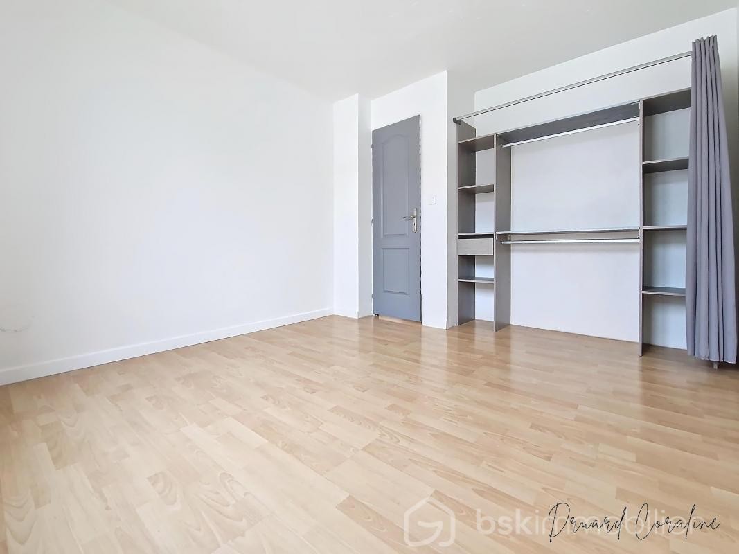 Vente Appartement à Fontaine 4 pièces