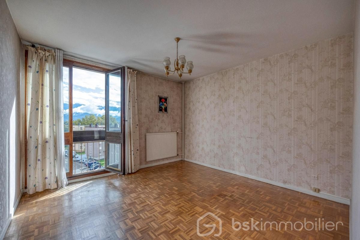 Vente Appartement à Fontaine 5 pièces