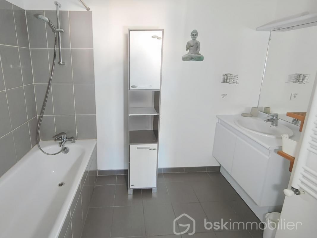 Location Appartement à Neuilly-sur-Marne 2 pièces