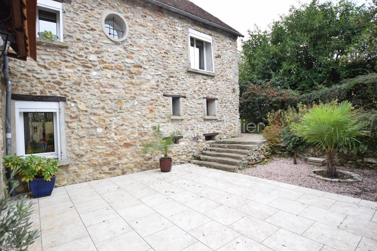 Vente Maison à Crécy-la-Chapelle 8 pièces