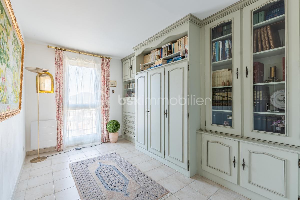 Vente Appartement à Hyères 5 pièces