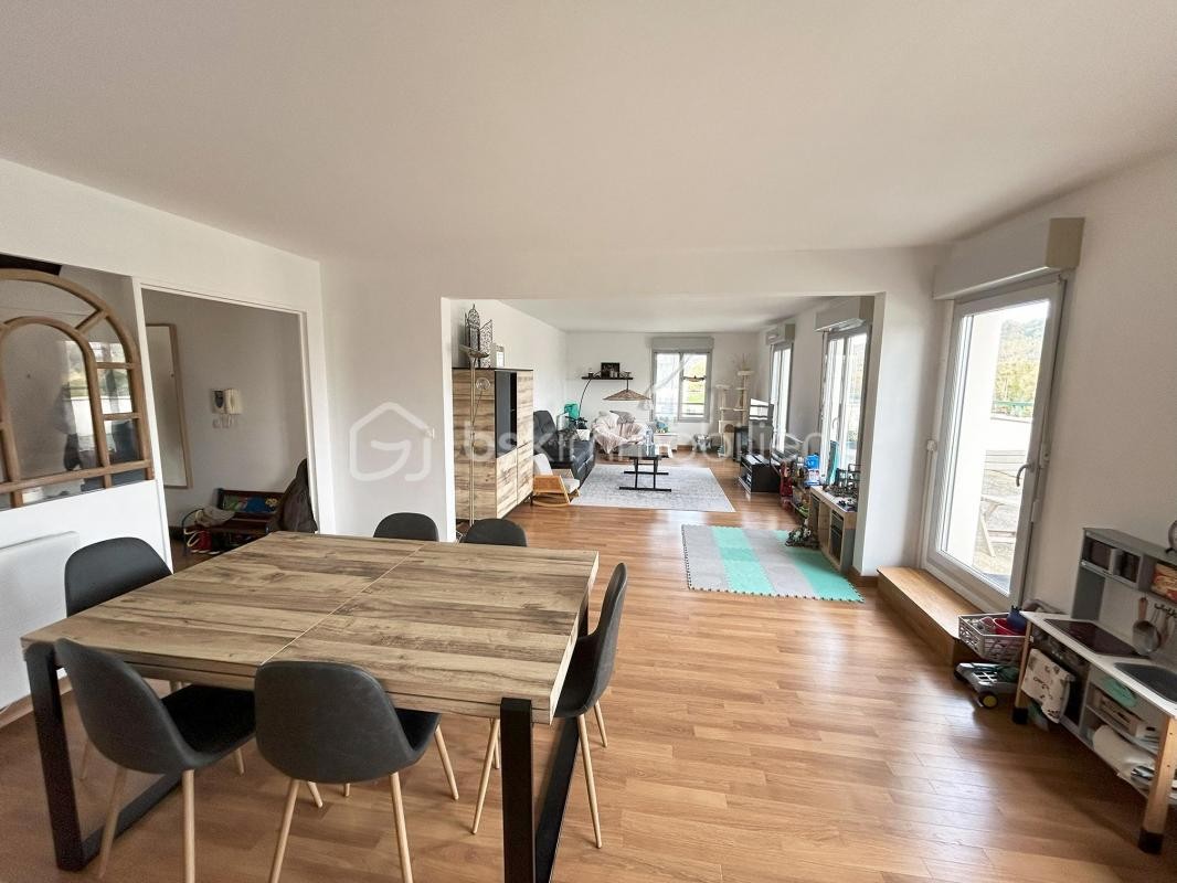 Vente Appartement à Mantes-la-Jolie 5 pièces