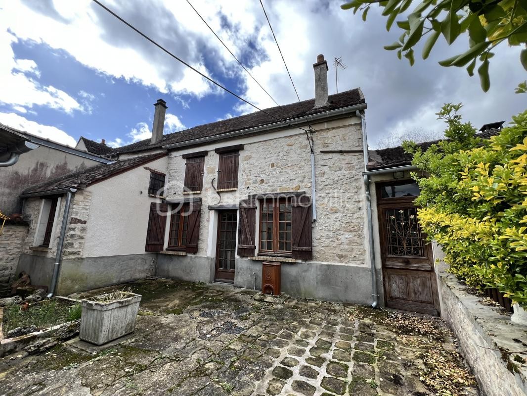 Vente Maison à Montigny-sur-Loing 5 pièces