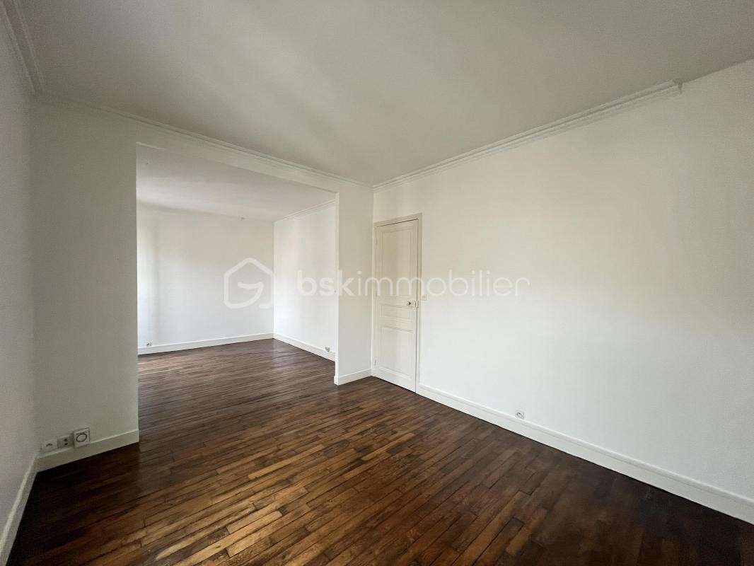 Vente Appartement à Paris Butte-Montmartre 18e arrondissement 3 pièces