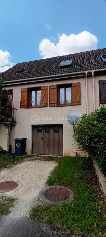 Vente Maison à Saint-Germain-du-Puy 4 pièces