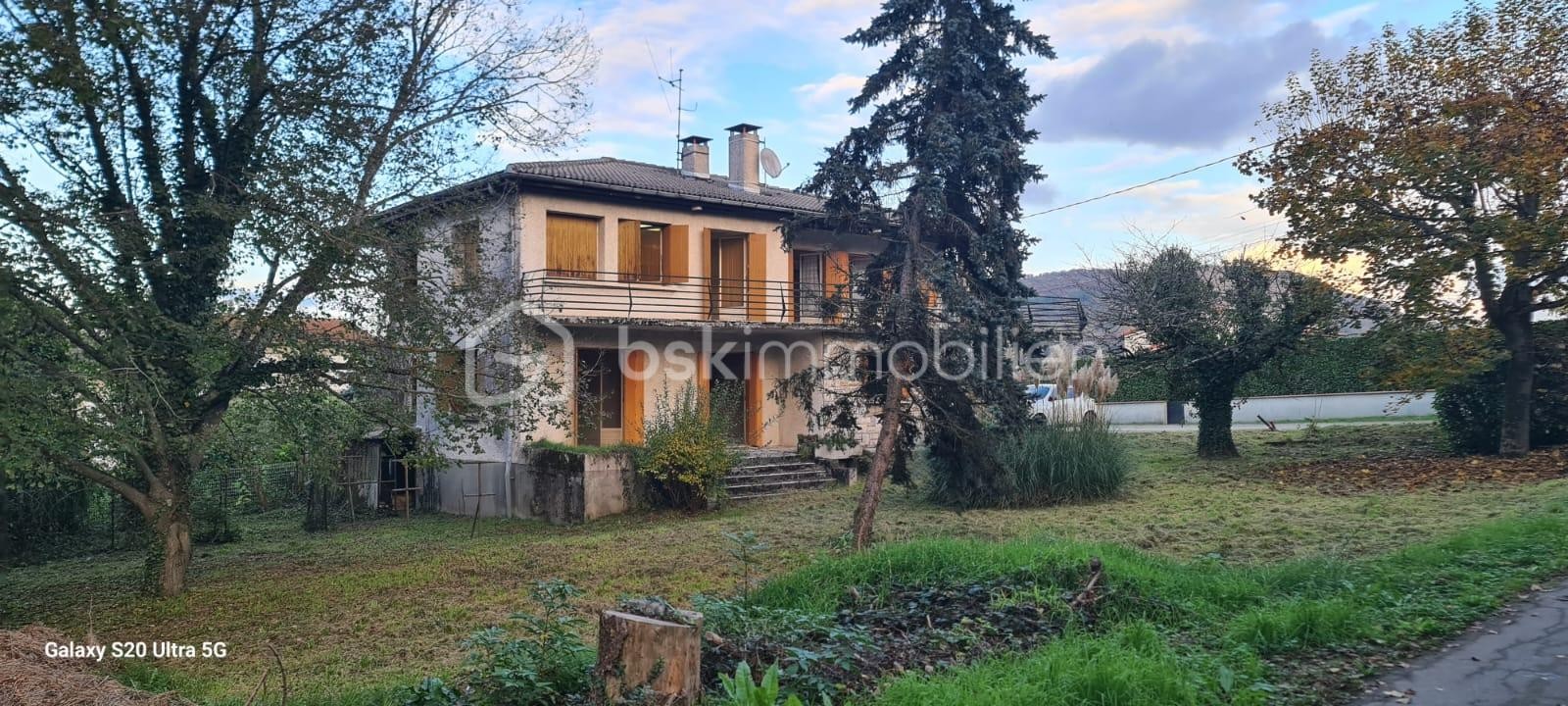 Vente Maison à Dreuilhe 7 pièces