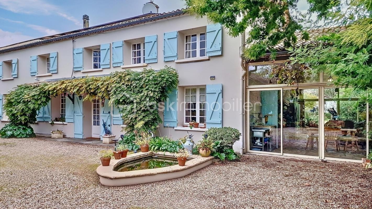 Vente Maison à Saint-Seurin-de-Prats 7 pièces