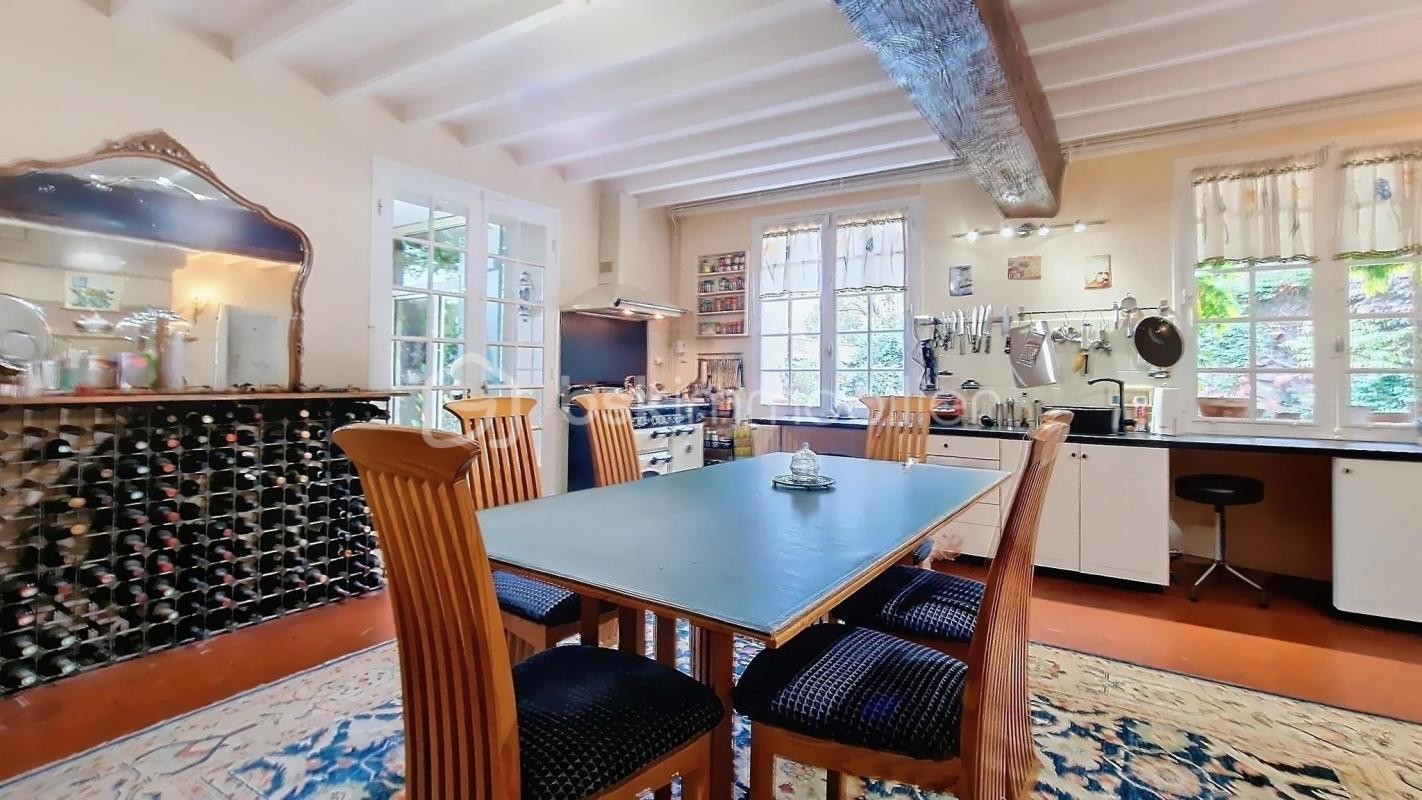 Vente Maison à Saint-Seurin-de-Prats 7 pièces