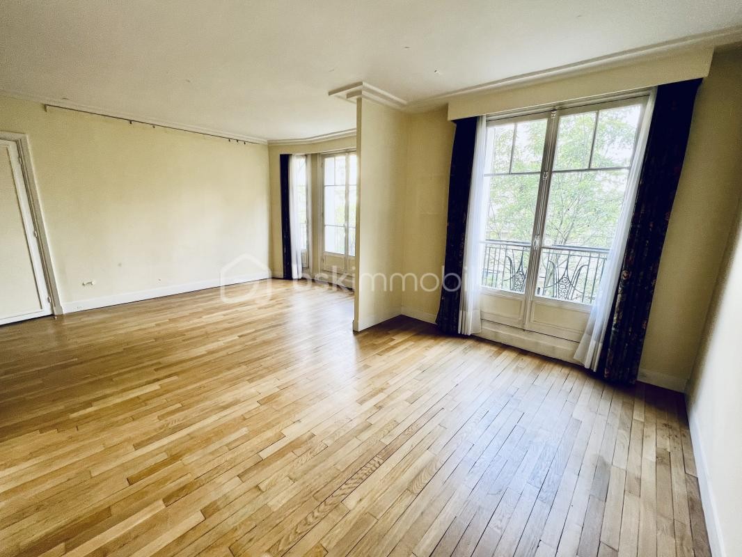 Vente Appartement à Paris Vaugirard 15e arrondissement 4 pièces