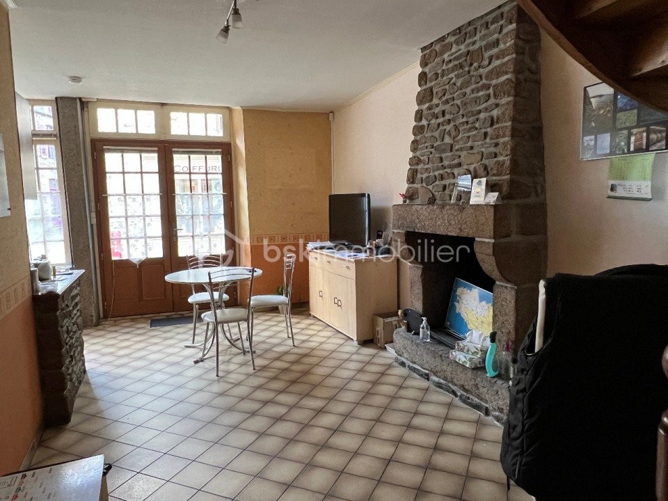 Vente Maison à Bazouges-la-Pérouse 6 pièces