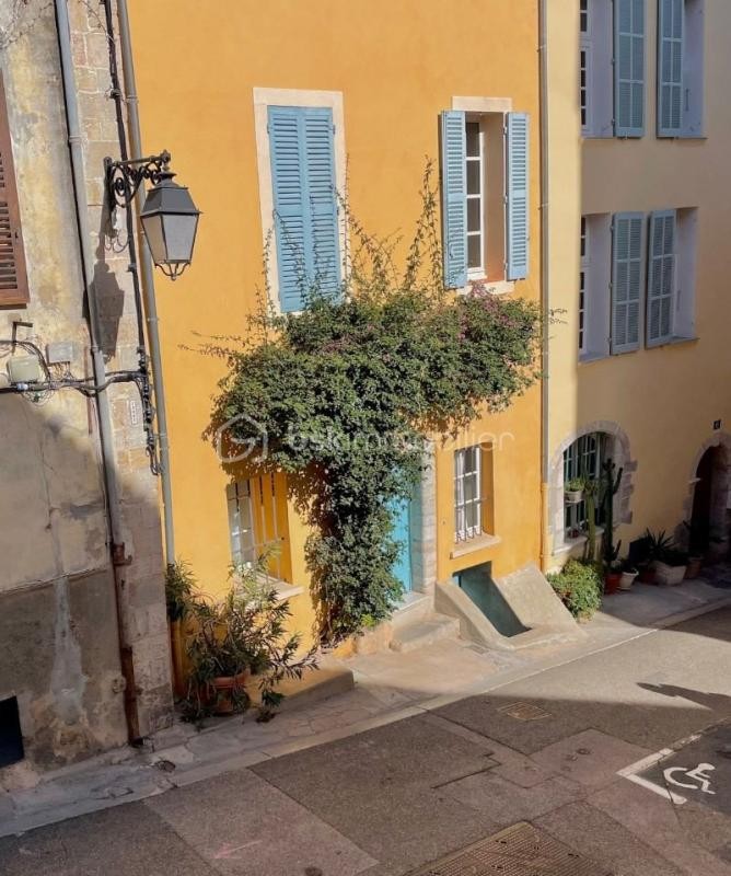 Vente Appartement à Hyères 1 pièce