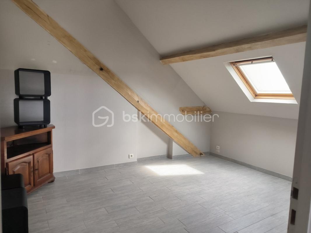 Vente Appartement à Villeneuve-sur-Yonne 3 pièces