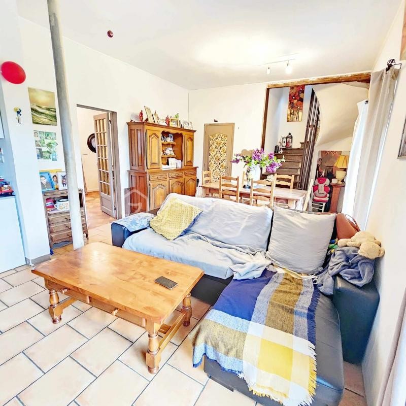 Vente Maison à Moulins-la-Marche 6 pièces