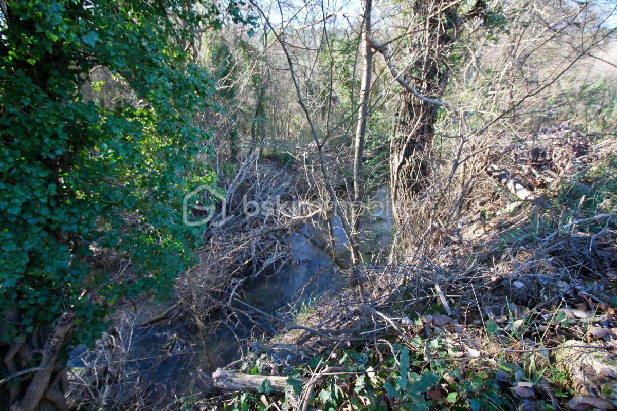 Vente Terrain à Salernes 0 pièce