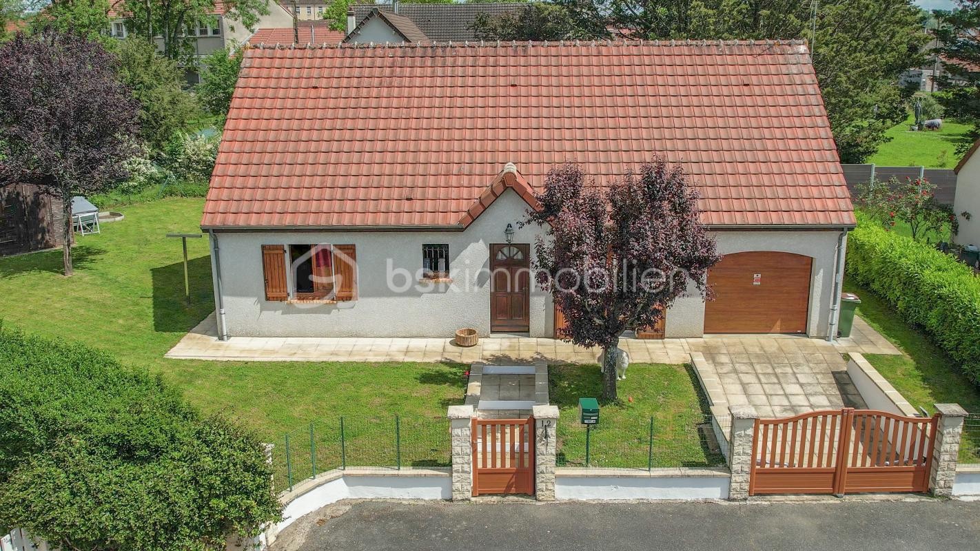 Vente Maison à Saint-Pierre-le-Moûtier 3 pièces