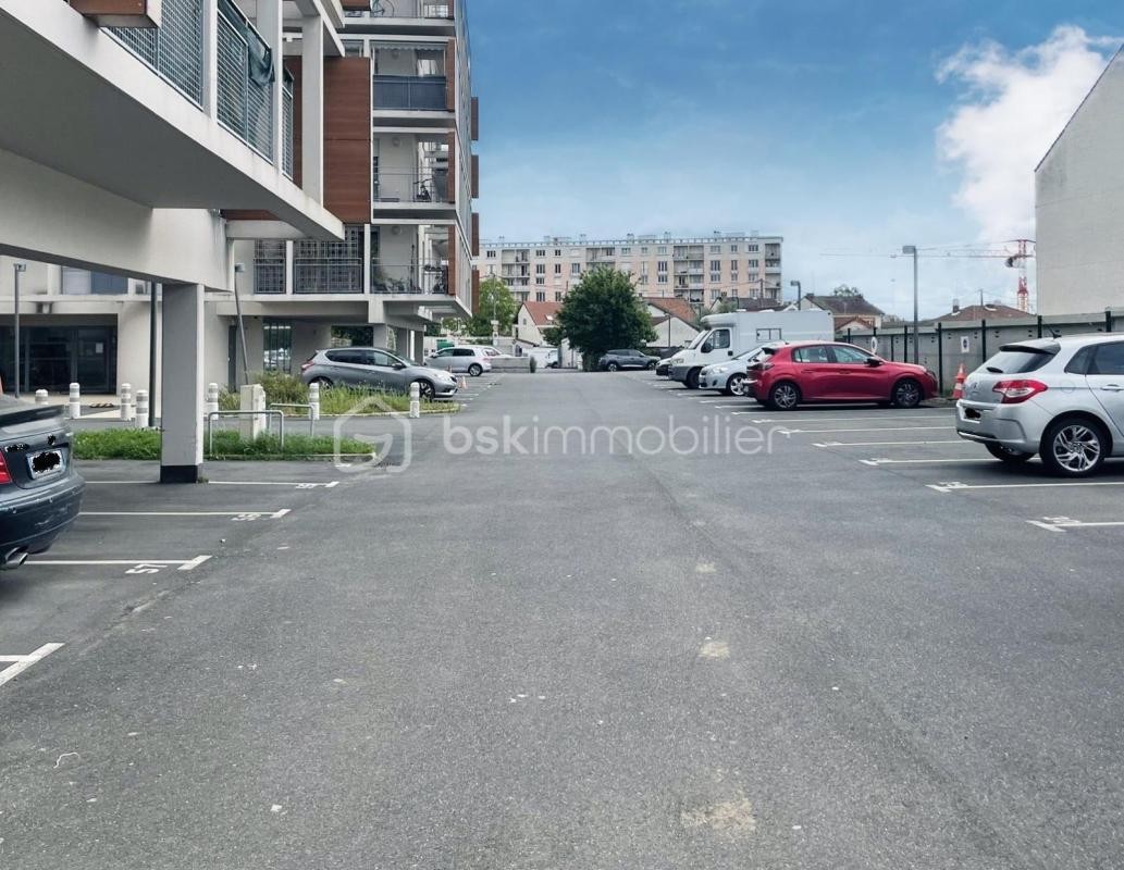 Vente Garage / Parking à le Mée-sur-Seine 0 pièce